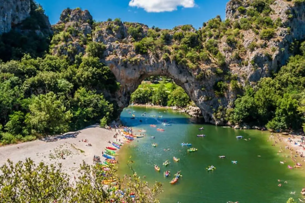 Gite A Ailhon - Villa Colibri