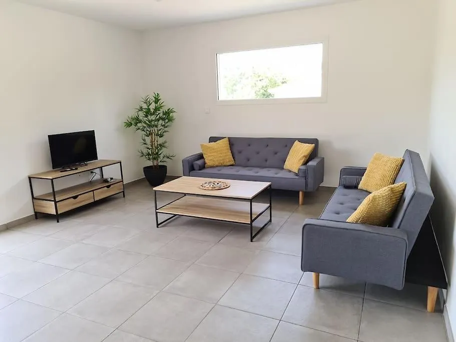 Gite A Ailhon - Villa Colibri France